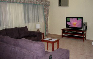 Louth Bay Holiday Apartment - Surfers Paradise Gold Coast 1