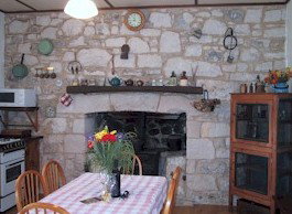 Mt Dutton Bay Woolshed Heritage Cottage - Surfers Paradise Gold Coast 1