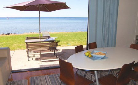 Tumby Bay Beach House - Surfers Paradise Gold Coast 2