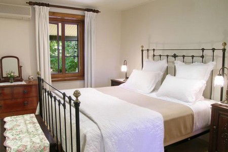 Seppeltsfield Vineyard Cottage - Surfers Paradise Gold Coast 2