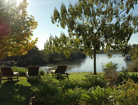 Paringa House B&B Stone Cottages - Surfers Paradise Gold Coast 5