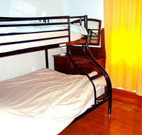 Ottilie's Cabin - Surfers Paradise Gold Coast