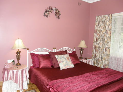 Angaston Rose B&B - Surfers Paradise Gold Coast 5