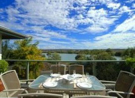 Riverscape Holiday Home - Surfers Paradise Gold Coast 1