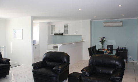The Harbour View At North Shores Wallaroo - Surfers Paradise Gold Coast 3