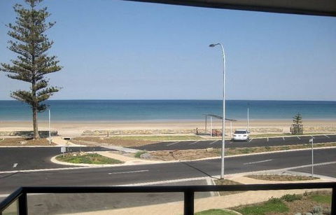Moana Beach Holiday Apartments - Surfers Paradise Gold Coast 4
