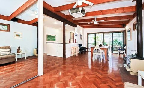 Sea Sand And Scrub Holiday House - Surfers Paradise Gold Coast 8