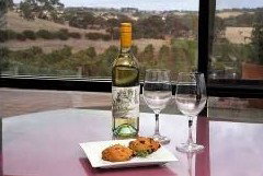 Mt Surmon Wines The Retreat - Surfers Paradise Gold Coast 1