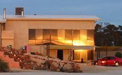 Mt Surmon Wines The Retreat - Surfers Paradise Gold Coast 3