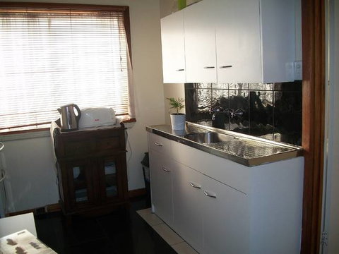 Beachside Apartment - Hove - Surfers Paradise Gold Coast 1