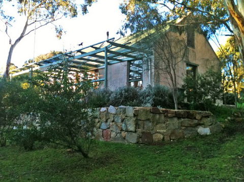 St Helens Cottages- Coach House - Surfers Paradise Gold Coast 7