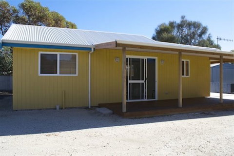 Coffin Bay Escape - Surfers Paradise Gold Coast 0