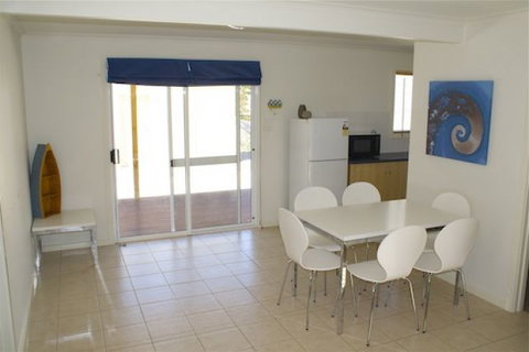Coffin Bay Escape - Surfers Paradise Gold Coast 1