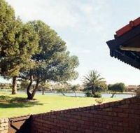 Lake Shore Apartment - Surfers Paradise Gold Coast