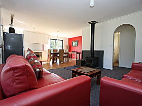 Bruny Island Villas - Eversley - Surfers Paradise Gold Coast 0