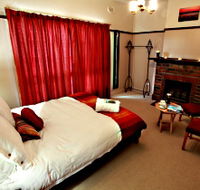 Old Cable Station Colonial Retreat - Surfers Paradise Gold Coast