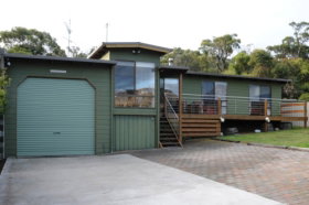 Freycinet Holiday Accommodation - Surfers Paradise Gold Coast 0
