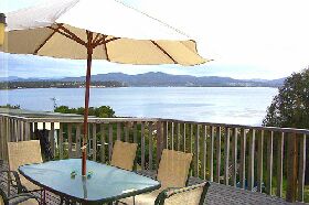 Waterfront On Georges Bay - Surfers Paradise Gold Coast 0