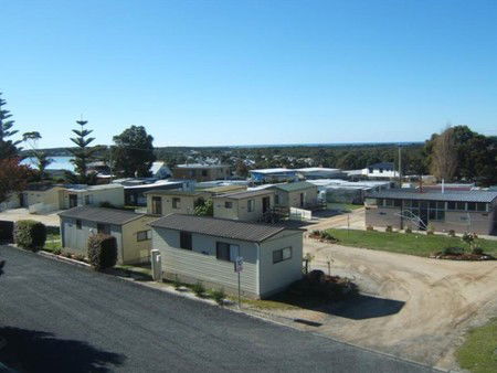 Hillcrest Caravan Park - Surfers Paradise Gold Coast 1