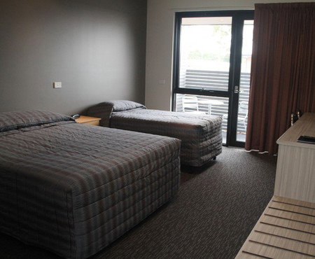 Foreshore Tavern - Surfers Paradise Gold Coast 2
