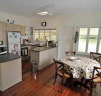 Cairns Holiday Homes Wilks House - Surfers Paradise Gold Coast