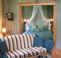 Crater Lakes Rainforest Cottages - Surfers Paradise Gold Coast