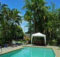 Moody Street Homestead - Surfers Paradise Gold Coast