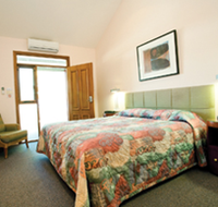 Gundaroo Colonial Inn - Surfers Paradise Gold Coast