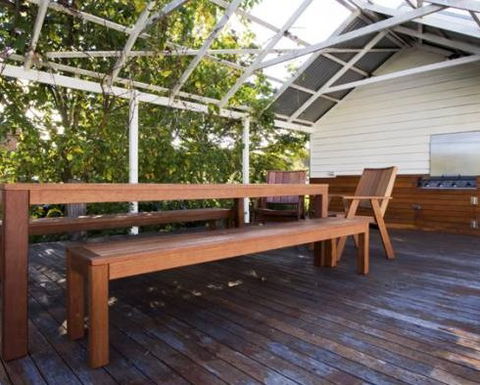 The Cottage - Berry - Surfers Paradise Gold Coast 1