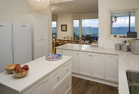 Absolute Waterfront At Hyams Beach - Elandra - Surfers Paradise Gold Coast 1