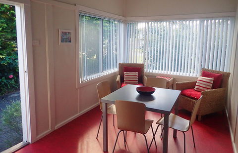 Bayswater Beach House - Surfers Paradise Gold Coast 1
