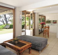 Bungalows on the Beach - Surfers Paradise Gold Coast