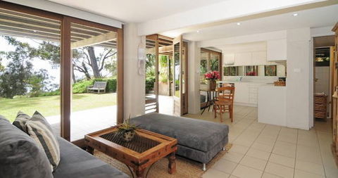 Bungalows On The Beach - Surfers Paradise Gold Coast 0