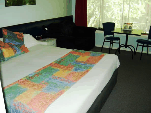 Poinciana Motel - Surfers Paradise Gold Coast 0