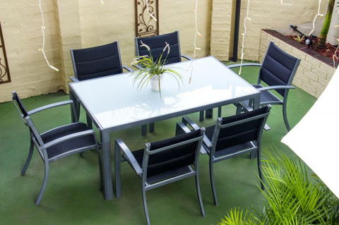 Crescent Motel - Surfers Paradise Gold Coast 2