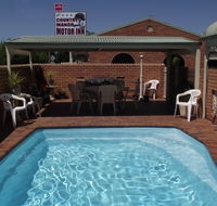 Country Manor Motor Inn - Surfers Paradise Gold Coast
