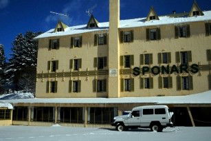 Sponars Chalet - Surfers Paradise Gold Coast 0