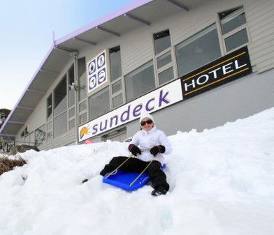 Sundeck Hotel - Surfers Paradise Gold Coast 2