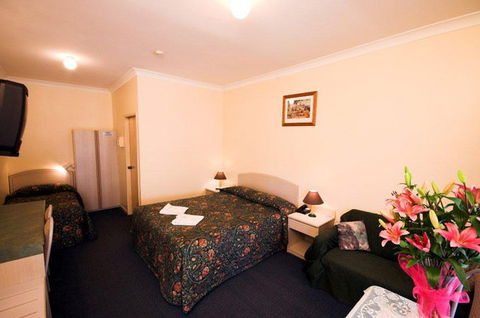 Midlands Motel - Surfers Paradise Gold Coast 0