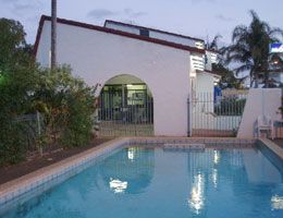 Alabaster Motor Inn - Surfers Paradise Gold Coast 2