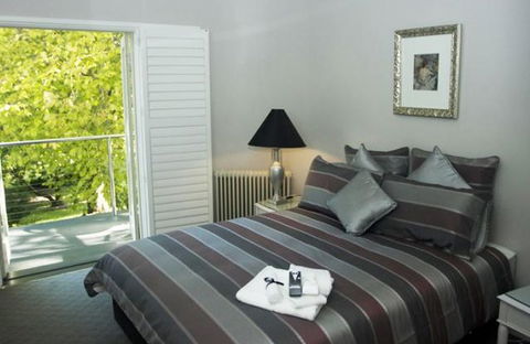 Bowraloon Gardens - Surfers Paradise Gold Coast 4