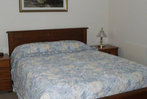 Avariella - Surfers Paradise Gold Coast 0