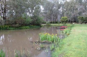 Murray Bank Holiday Units And Yabby Farm - Surfers Paradise Gold Coast 2