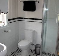 Annie's Folly Boutique Accommodation - Surfers Paradise Gold Coast