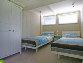 Aqua Bamboo - Surfers Paradise Gold Coast 3