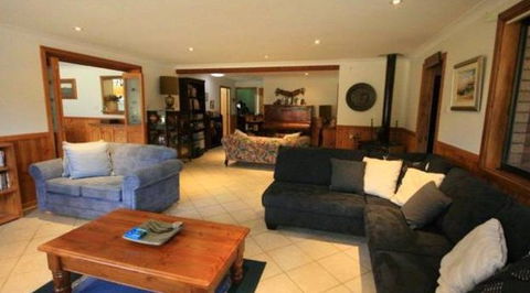 Adams Peak Retreat - Surfers Paradise Gold Coast 0
