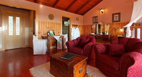 A Settlers Cottage - Surfers Paradise Gold Coast 1