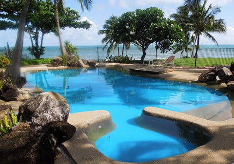 Mackay Beach Accommodation - Surfers Paradise Gold Coast 1