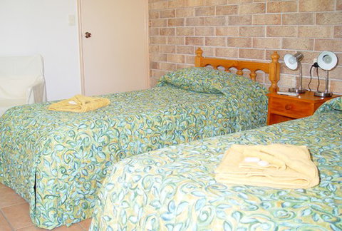 R & R @ Woodgate Beach - Surfers Paradise Gold Coast 3