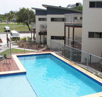 Emu's Beach Resort - Surfers Paradise Gold Coast